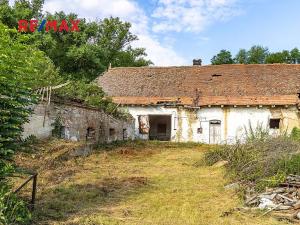 Prodej zemědělské usedlosti, Počedělice, 2500 m2