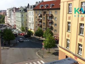 Pronájem bytu 2+1, Karlovy Vary, Krále Jiřího, 59 m2