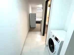 Pronájem bytu 1+kk, Praha - Vysočany, Poděbradská, 25 m2