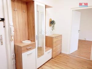Pronájem bytu 2+1, Chomutov, Dřínovská, 61 m2
