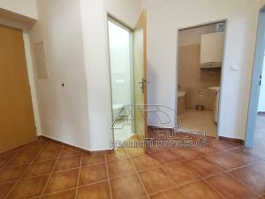 Pronájem bytu 2+1, České Budějovice, 75 m2