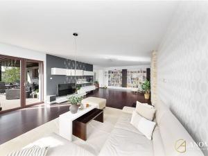 Prodej rodinného domu, Praha - Dolní Počernice, Bakurinova, 395 m2