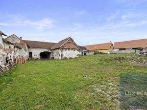 Prodej komerčního pozemku, Petrůvky, 11472 m2