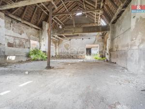 Prodej historického objektu, Zvoleněves, 5000 m2