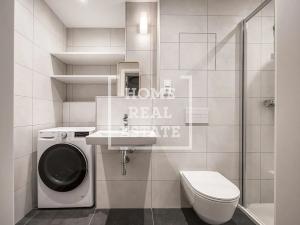 Prodej bytu 1+kk, Praha - Karlín, Sokolova, 34 m2