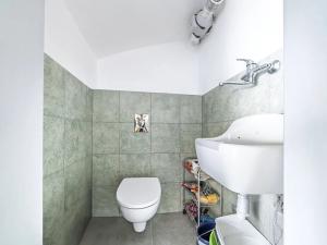 Prodej rodinného domu, Kosoř, 263 m2