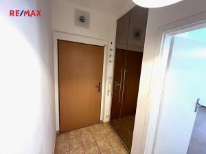 Pronájem bytu 2+kk, Praha - Záběhlice, Podle náhonu, 46 m2