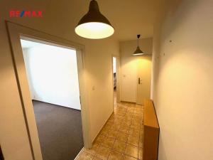 Pronájem bytu 2+kk, Praha - Záběhlice, Podle náhonu, 46 m2