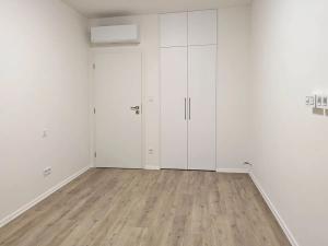 Pronájem bytu 2+kk, Hradec Králové, Pod Svahem, 57 m2