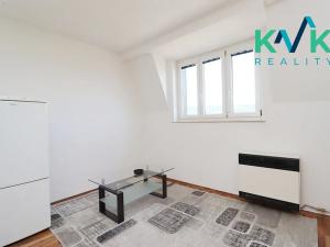 Prodej bytu 2+1, Karlovy Vary, Sokolovská, 80 m2
