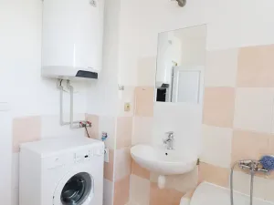 Prodej bytu 2+1, Karlovy Vary, Sokolovská, 80 m2