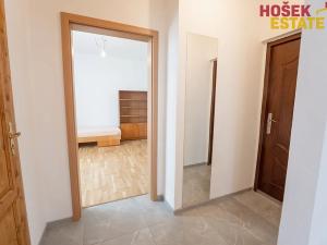 Prodej bytu 3+1, Zálesí, 76 m2