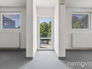 Pronájem výrobních prostor, Praha - Letňany, Lovosická, 410 m2