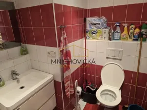 Prodej bytu 3+1, Praha - Újezd nad Lesy, Malešovská, 74 m2