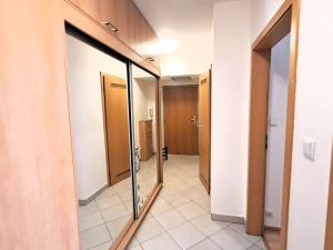 Pronájem bytu 2+kk, Praha - Libeň, Kovanecká, 56 m2