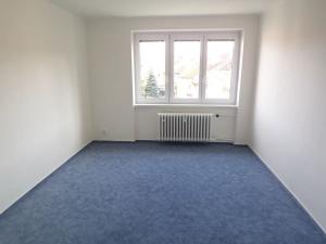 Pronájem bytu 2+1, Praha - Hloubětín, Chvalská, 55 m2