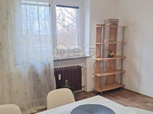 Pronájem bytu 2+kk, Pardubice - Ohrazenice, Školská, 33 m2