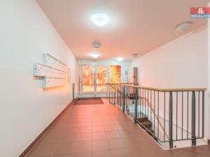 Prodej bytu 2+kk, Praha - Kbely, Pod Nouzovem, 37 m2