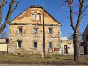 Prodej komerční nemovitosti, Droužkovice, Rudé armády, 600 m2