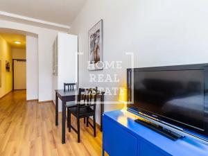 Pronájem bytu 1+kk, Praha - Žižkov, Jeronýmova, 35 m2