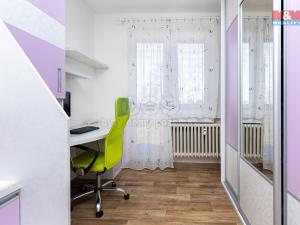 Pronájem bytu 3+1, Pardubice - Studánka, Věry Junkové, 72 m2