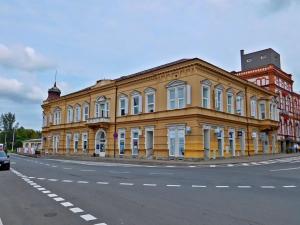 Pronájem obchodního prostoru, Frýdek-Místek, Nádražní, 16 m2