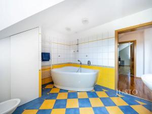 Prodej rodinného domu, Třeboň, U sv. Petra a Pavla, 185 m2