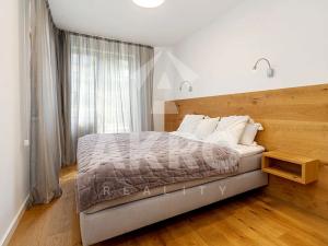 Prodej bytu 3+kk, Praha - Břevnov, Šlikova, 97 m2