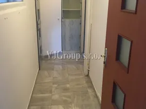 Pronájem bytu 1+kk, Hostivice, Čsl. armády, 33 m2