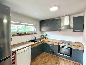 Prodej rodinného domu, Tetín, V Rybářích, 130 m2