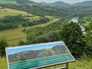 Prodej rodinného domu, Tetín, V Rybářích, 130 m2