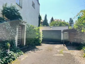 Pronájem bytu 2+1, Praha - Smíchov, U Mrázovky, 60 m2