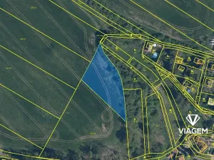 Prodej podílu pole, Želízy, 6642 m2