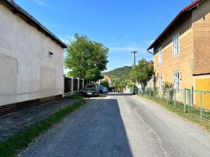 Prodej rodinného domu, Roztoky, 240 m2