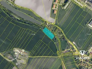 Prodej podílu pole, Roudnice nad Labem, 813 m2
