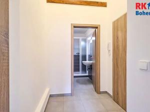 Pronájem bytu 1+kk, Český Brod, nám. Arnošta z Pardubic, 30 m2