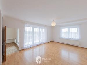 Pronájem bytu 2+kk, Olomouc, Handkeho, 59 m2