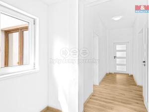 Prodej bytu 3+1, Hradec Králové - Kukleny, Pražská třída, 91 m2