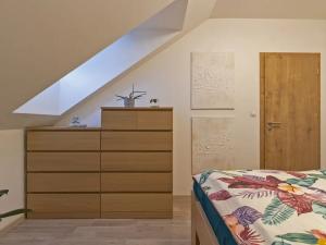 Pronájem bytu 2+kk, Roudnice nad Labem, Štěpárna, 38 m2