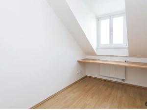 Pronájem bytu 4+kk, Praha - Holešovice, U průhonu, 114 m2
