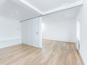 Prodej bytu 2+kk, Praha - Vysočany, Novovysočanská, 55 m2