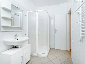 Prodej bytu 2+kk, Praha - Vysočany, Novovysočanská, 55 m2