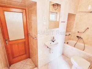 Prodej rodinného domu, Netolice, 240 m2