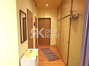 Prodej bytu 2+1, Ostrava, Výškovická, 56 m2