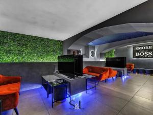 Pronájem obchodního prostoru, Praha - Vinohrady, Slovenská, 180 m2