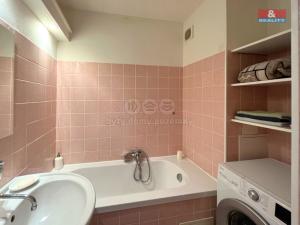 Prodej bytu 3+1, Jablonec nad Nisou, Na Hranici, 74 m2