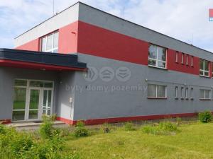 Pronájem kanceláře, Bruntál, Rýmařovská, 600 m2
