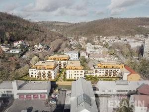 Prodej bytu 2+kk, Praha - Radotín, náměstí Osvoboditelů, 61 m2
