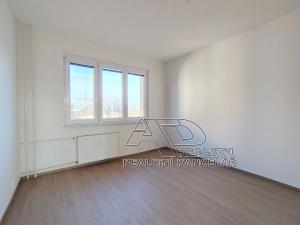 Pronájem bytu 2+1, Praha, Na Petřinách, 50 m2