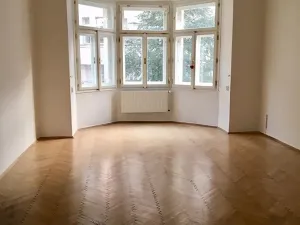 Pronájem bytu 3+1, Praha - Bubeneč, Eliášova, 135 m2